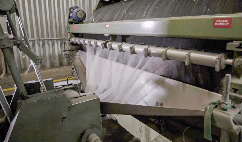 How Bare Yarn is Made Carding and Combing Knomad